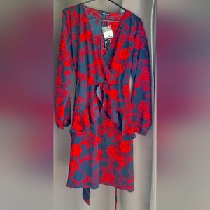 UGuest floral low cut dress